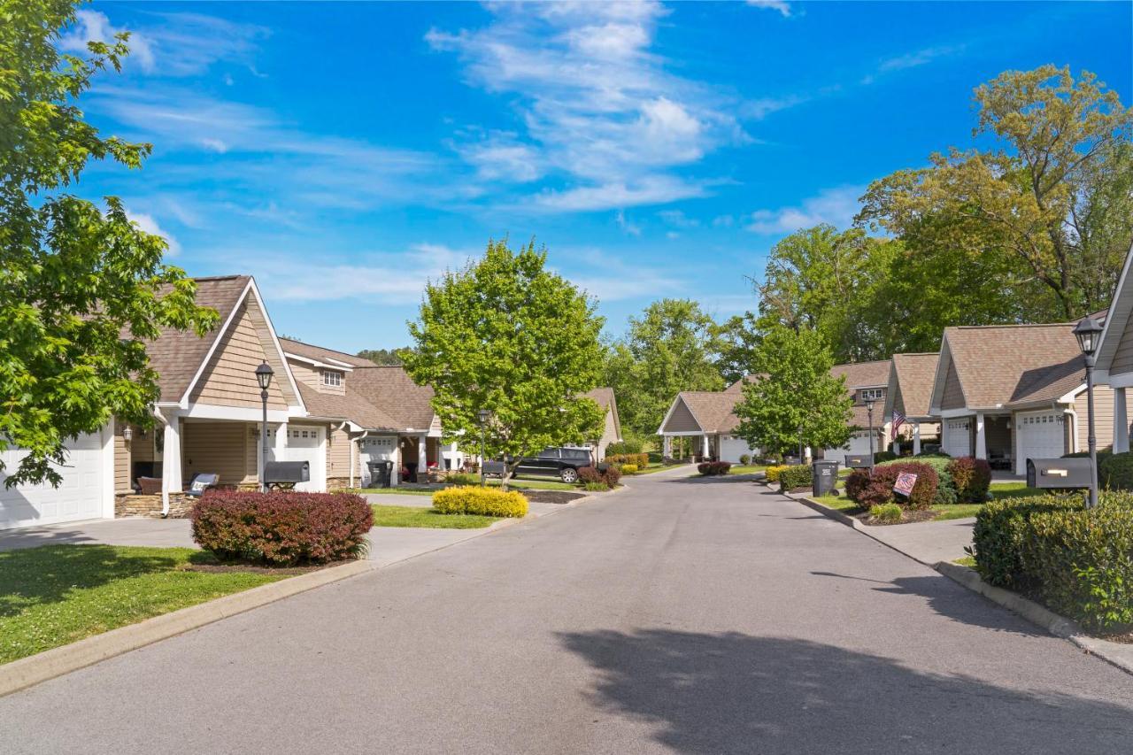 Luxe Quiet Townhouse W/Parking/Pool/By Dollywood Villa Pigeon Forge Ngoại thất bức ảnh